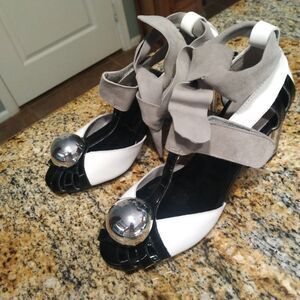 Rare Jeffrey Campbell Chaos Black White Leather Platform Heels Women's 8M